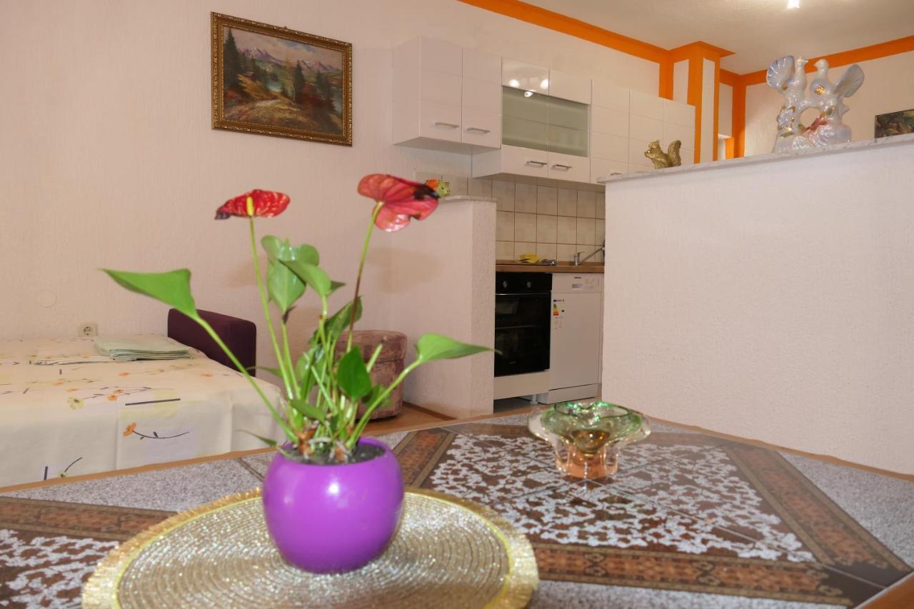 Apartments And Rooms Juki Senj  Luaran gambar