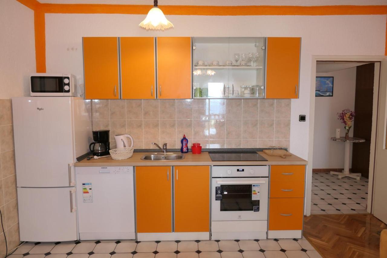 Apartments And Rooms Juki Senj  Luaran gambar