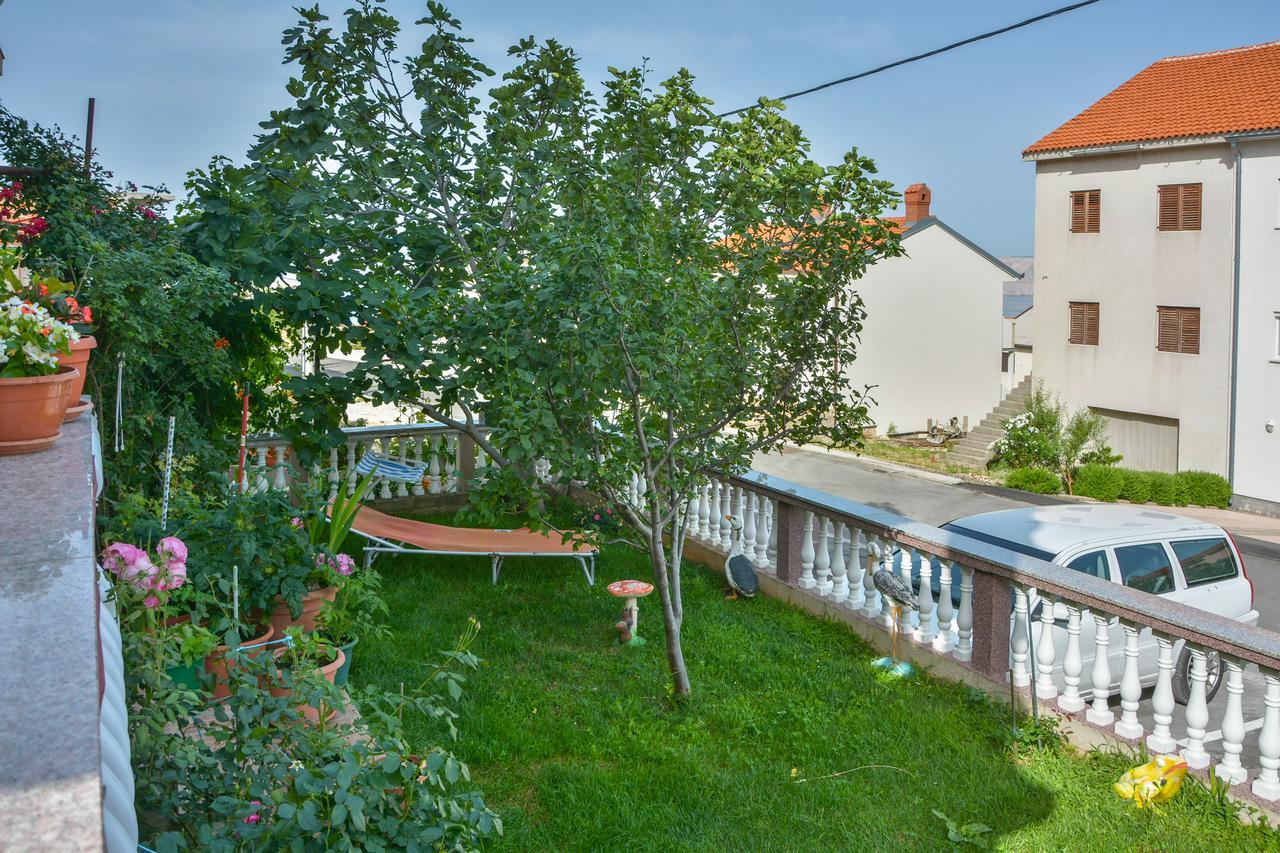 Apartments And Rooms Juki Senj  Luaran gambar